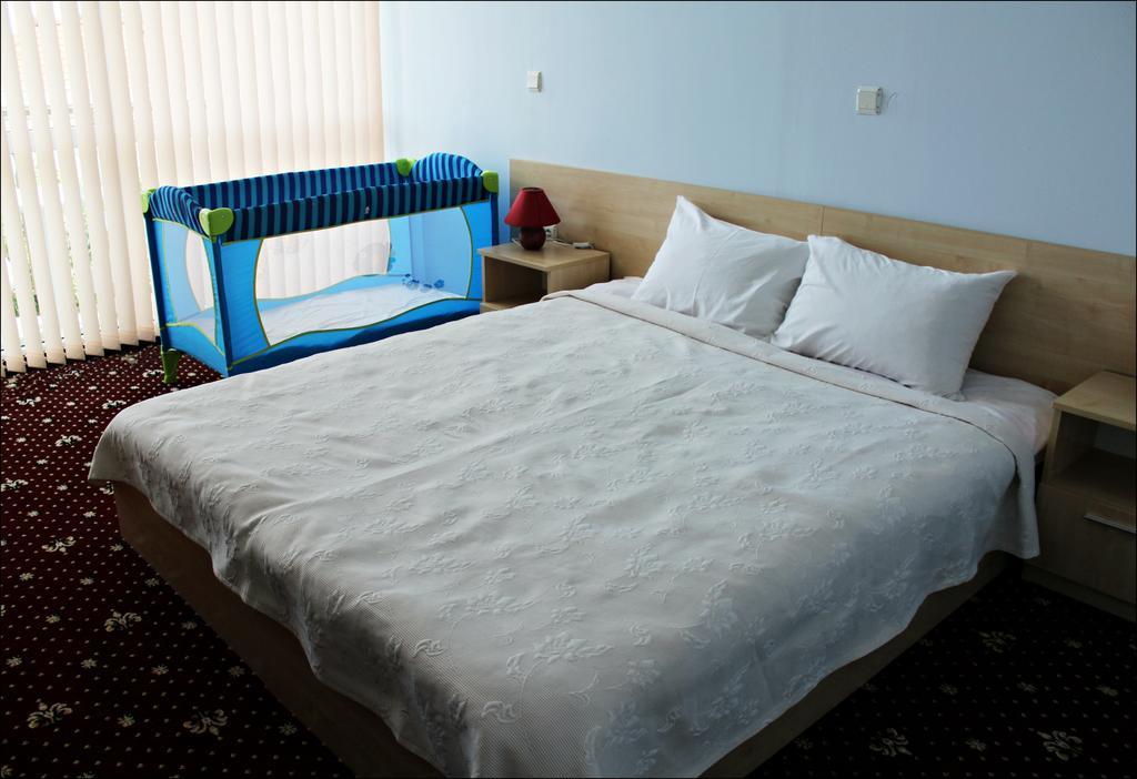 Hotel Paradise Zlate písky Pokoj fotografie